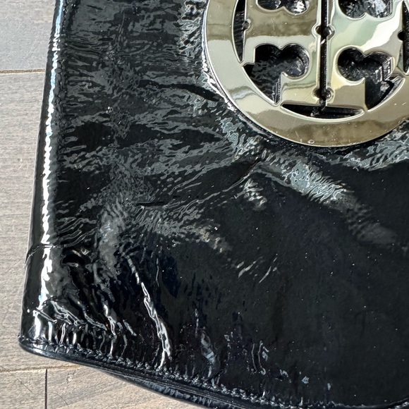 Black Patent Leather Tory Burch Clutch - Picture 7 of 13